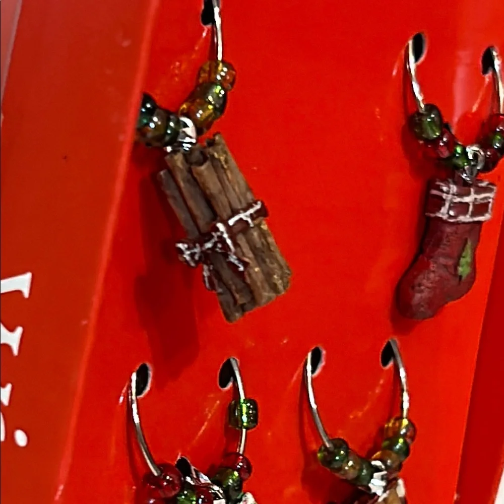Boston Warehouse Christmas Wine Markers Set 2008 Holiday Table Party Accessory